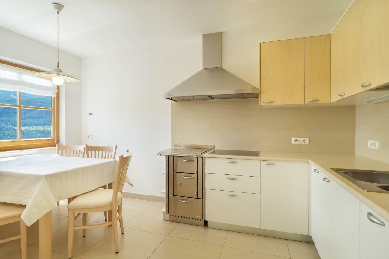Appartamenti Casa Salesai Carano  Buitenkant foto